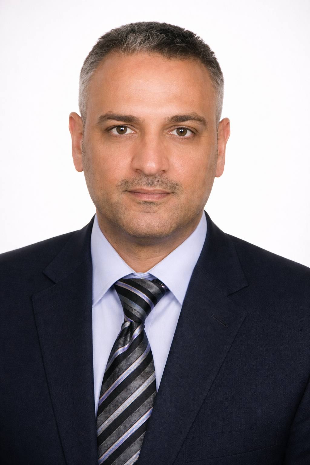 شريك المكتب 1